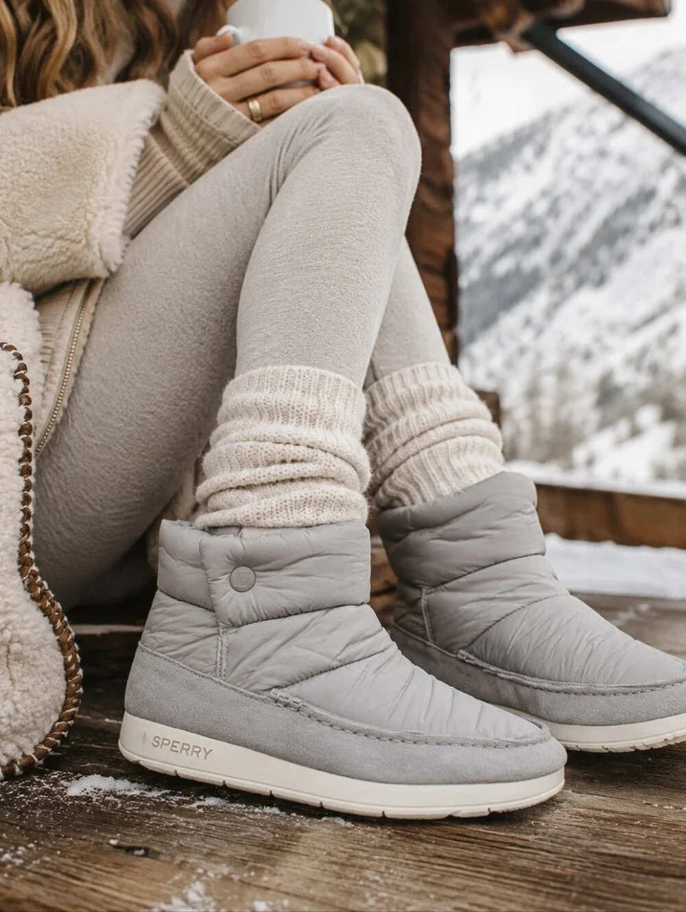 Sperry Snow Booties Size 9.5 gray with teddy lining slip on Moc-sider style